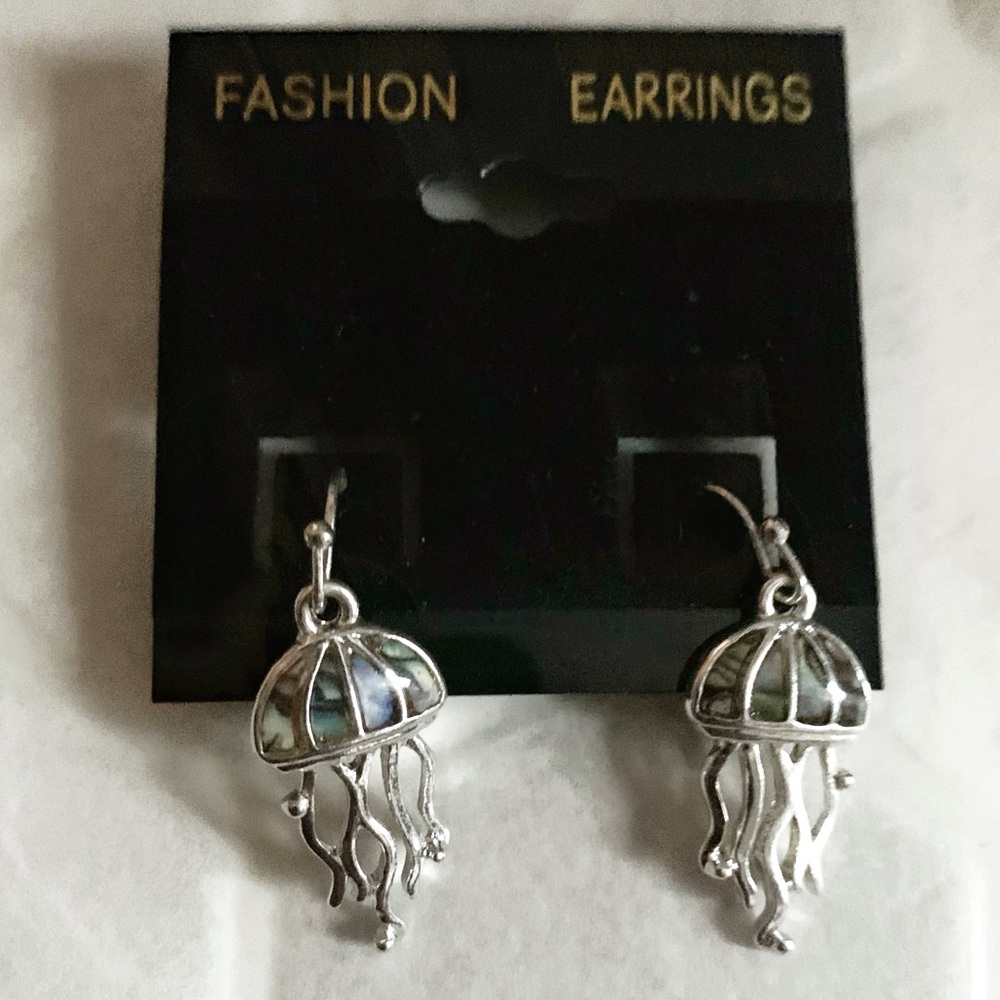 MERMAIDMERCHANT BOUTIQUE Jellyfish Silver & Mother of Pearl Dangle Earring Set